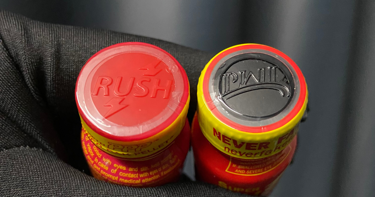 Poppers Rush Là Gì? Cách Nhận Biết Hàng Chính Hãng Và Các Phiên Bản Chính Thức 2025