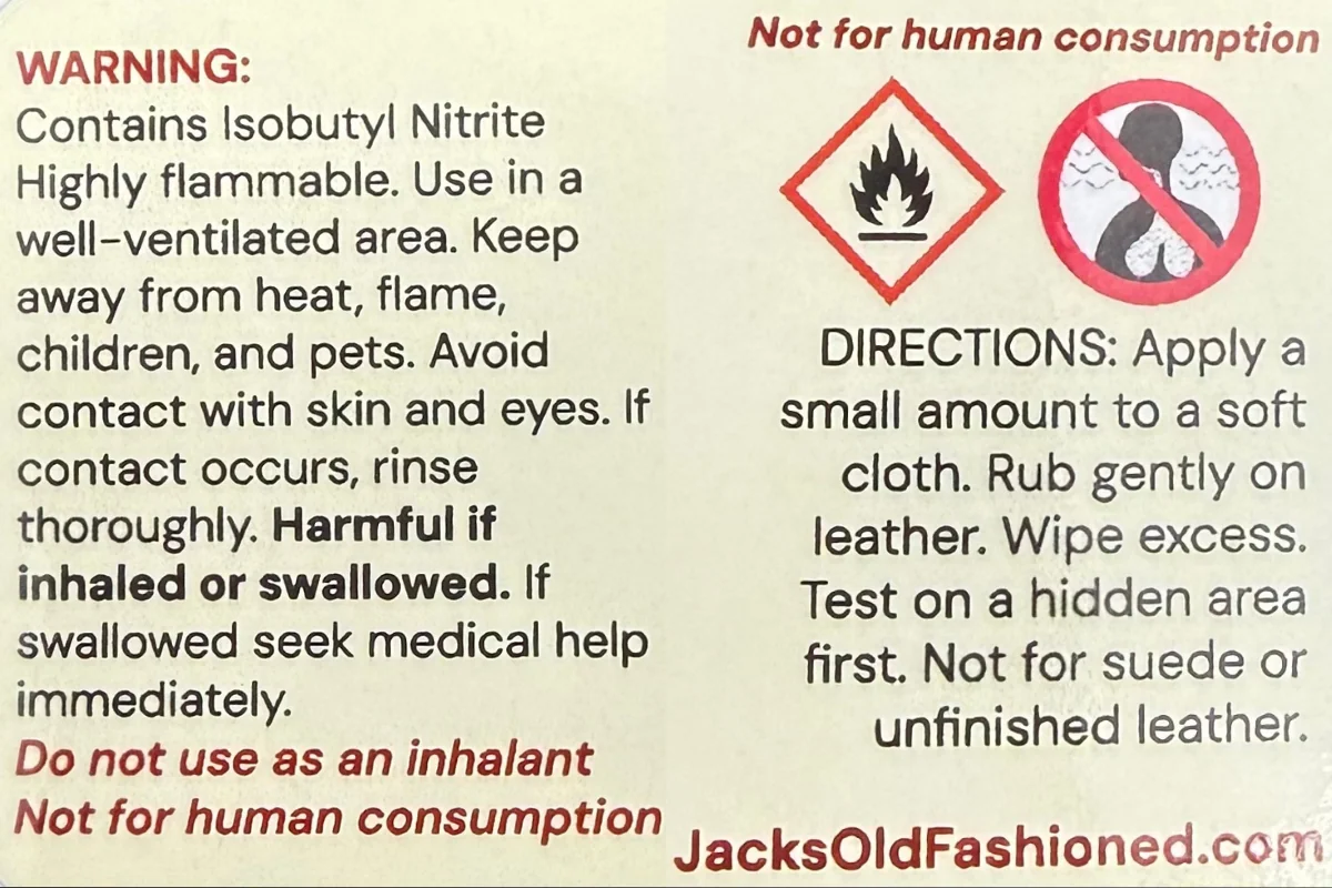 Nhãn chai popper Jack Old Fashioned 10ml - nơi in đầy đủ thông tin từ nhà sản xuất như thành phần isobutyl nitrite,...