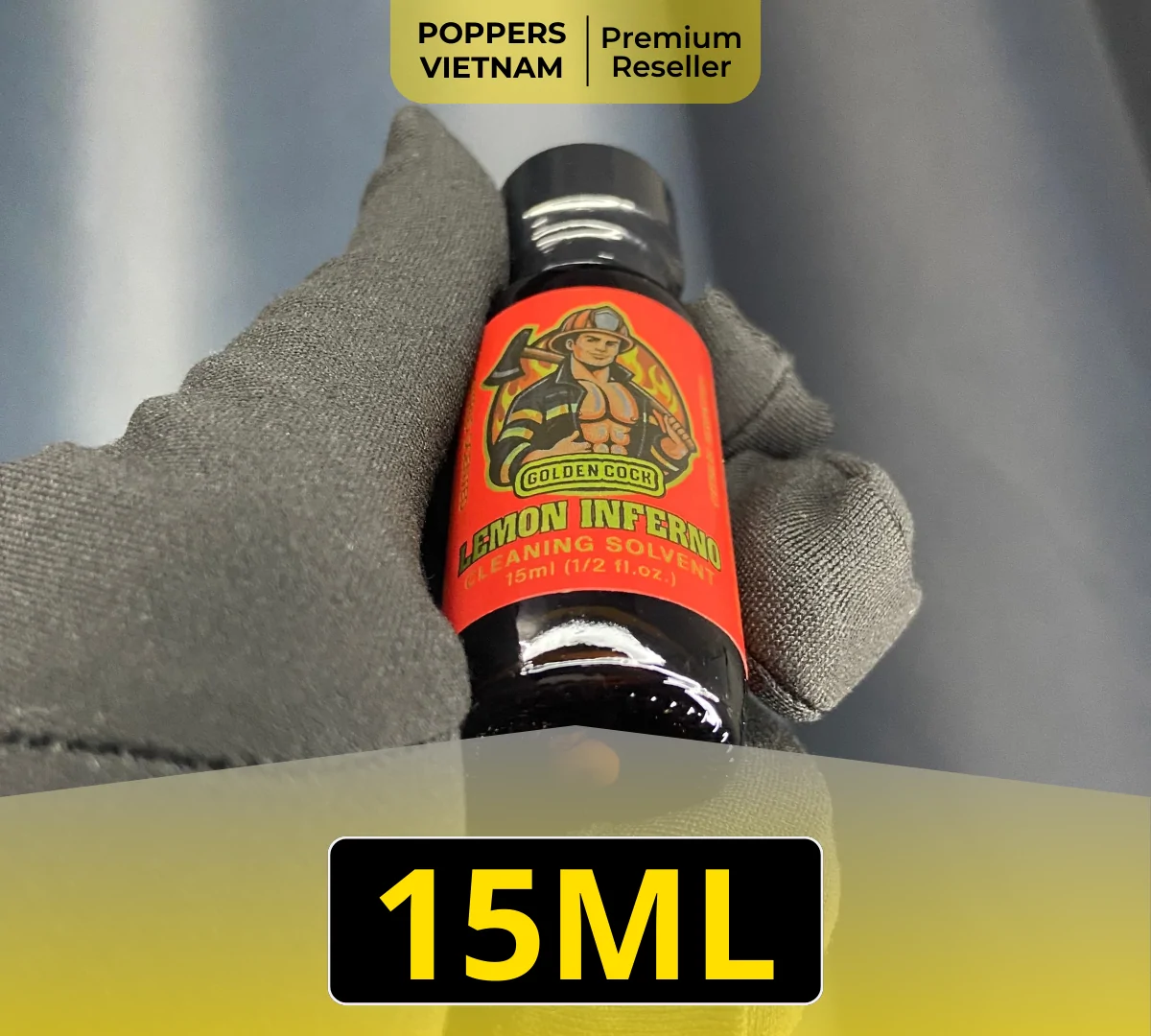 Hình ảnh là chai popper bán chạy thứ ba: Golden Cock Lemon Inferno với một dung tích duy nhất 15ml, màu sắc sản phẩm là nền đỏ rực sỡ với biểu tượng 'người đàn ông cơ bắp' đặc trưng.