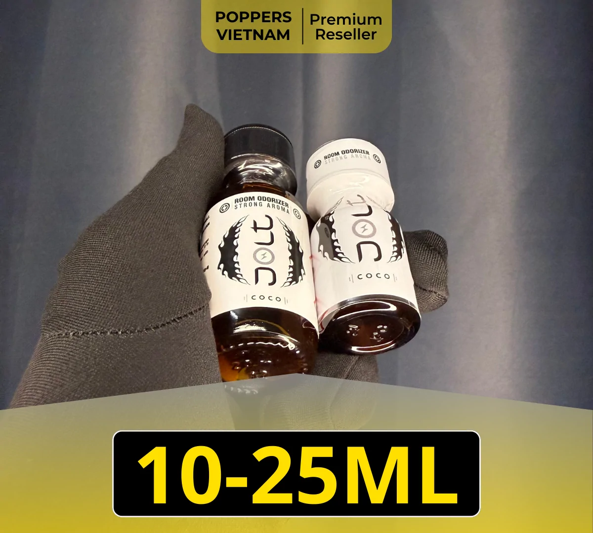 Hình ảnh là 2 chai popper Jolt Coco 10ml và 25ml được đựng trong chai thuỷ tinh chịu nhiệt.