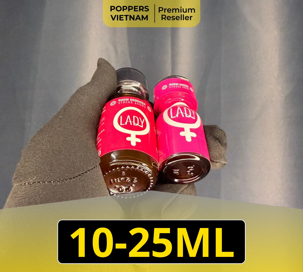 Hình ảnh là 2 chai popper Jolt Lady 10ml và 25ml với thiết kế chai thuỷ tinh chịu nhiệt.